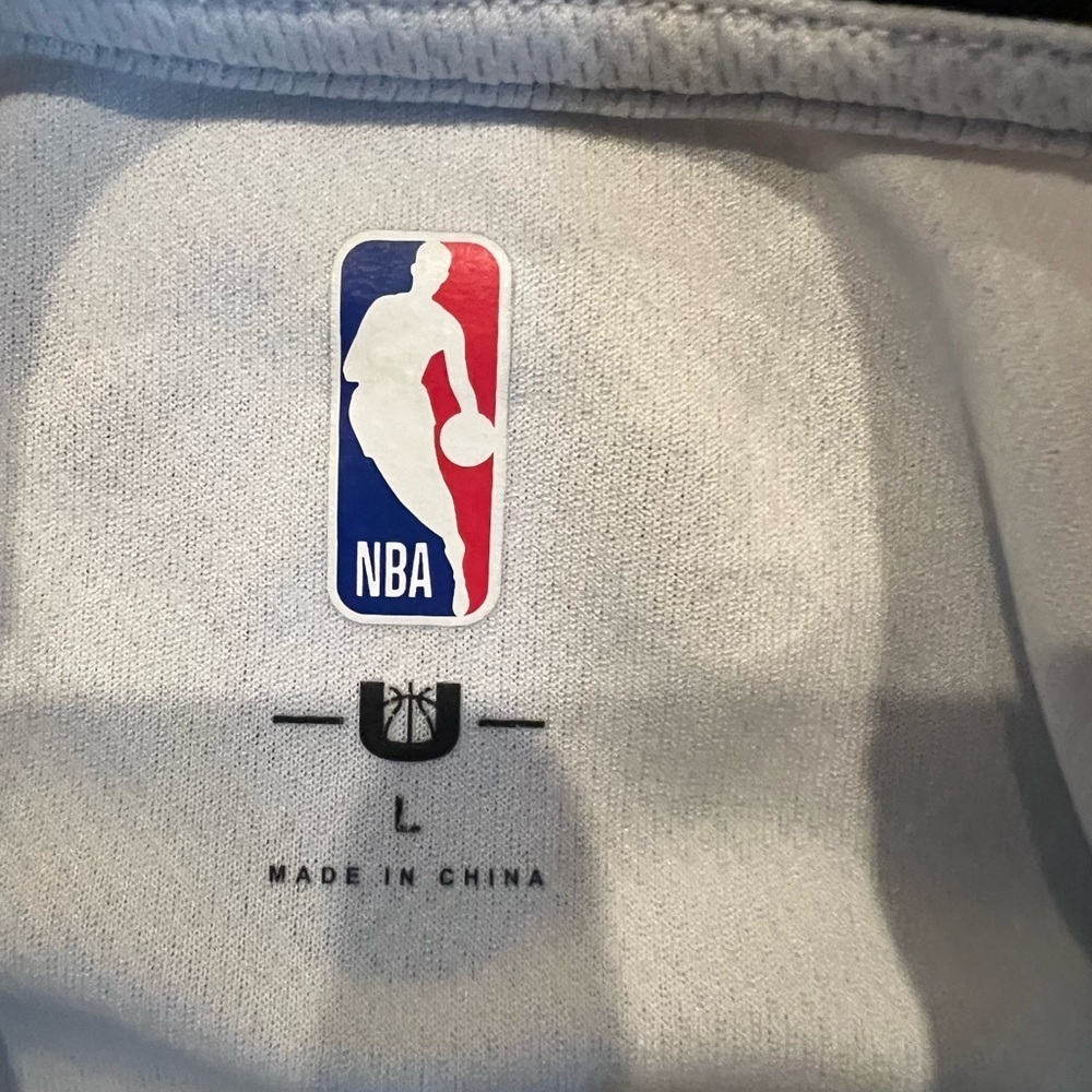 Ultra Game Chicago Bulls NBA Basketball Jersey Size Large EUC - Picture 4 of 5